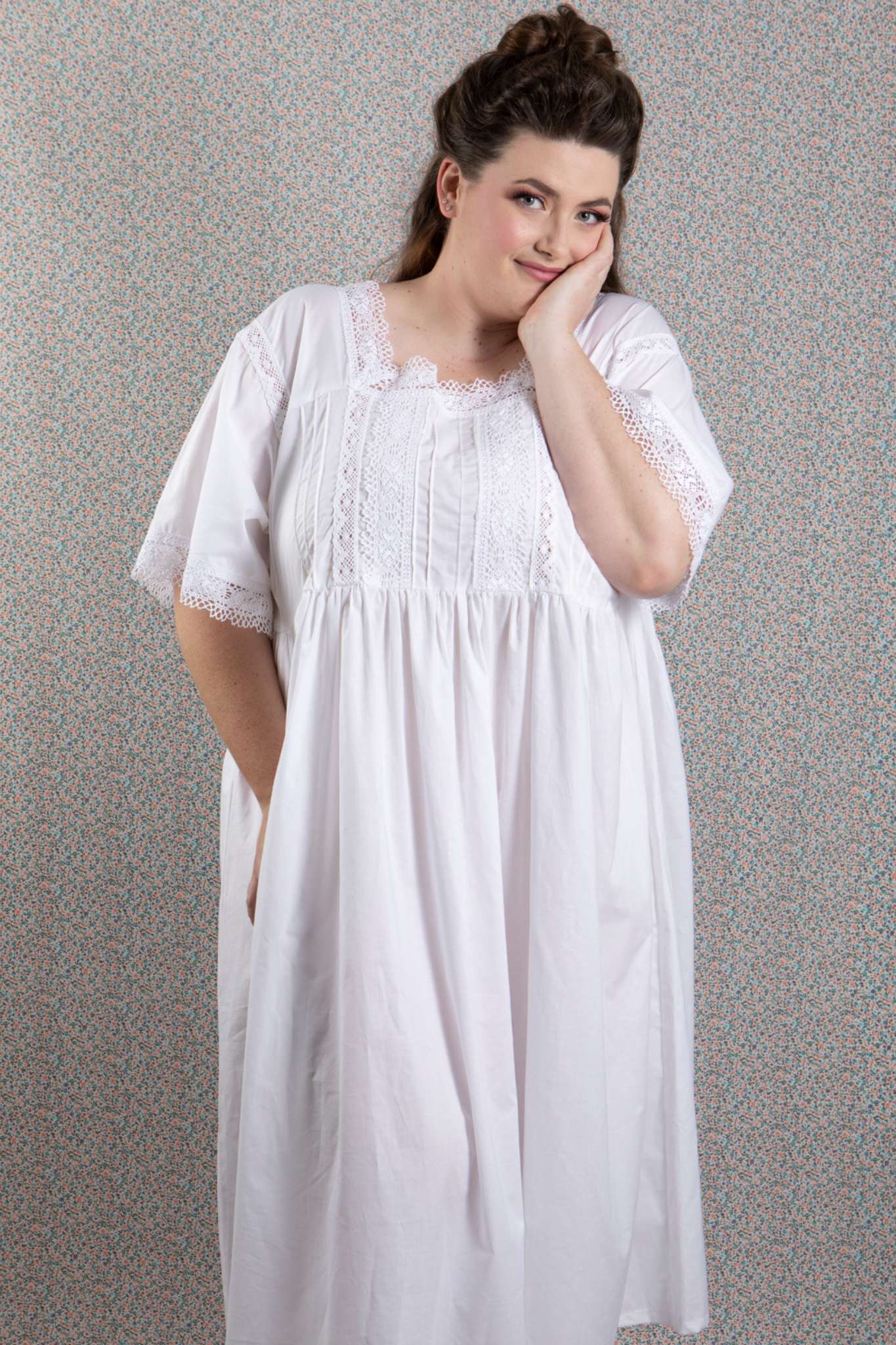 SUZANNAH nightgown