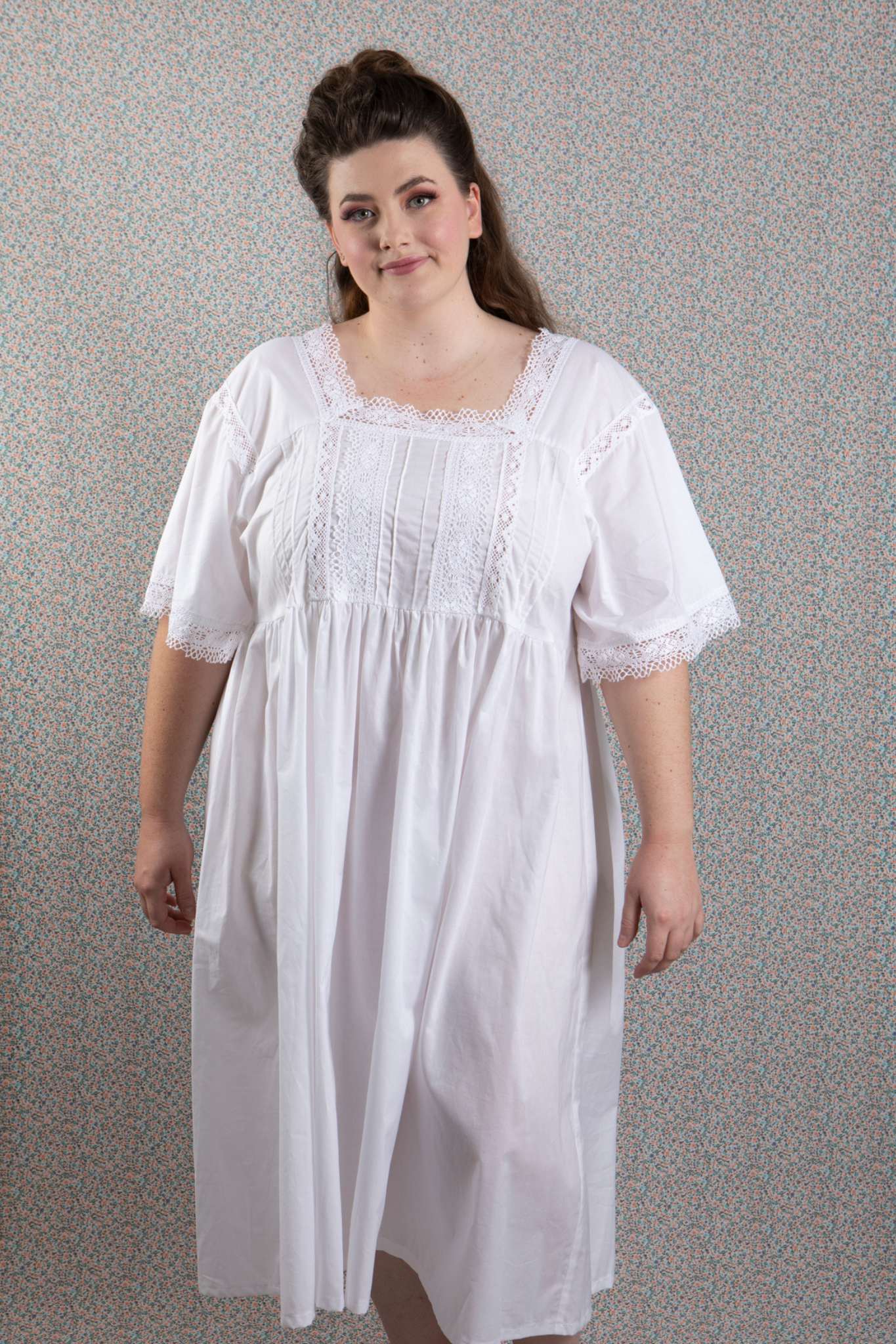 SUZANNAH nightgown