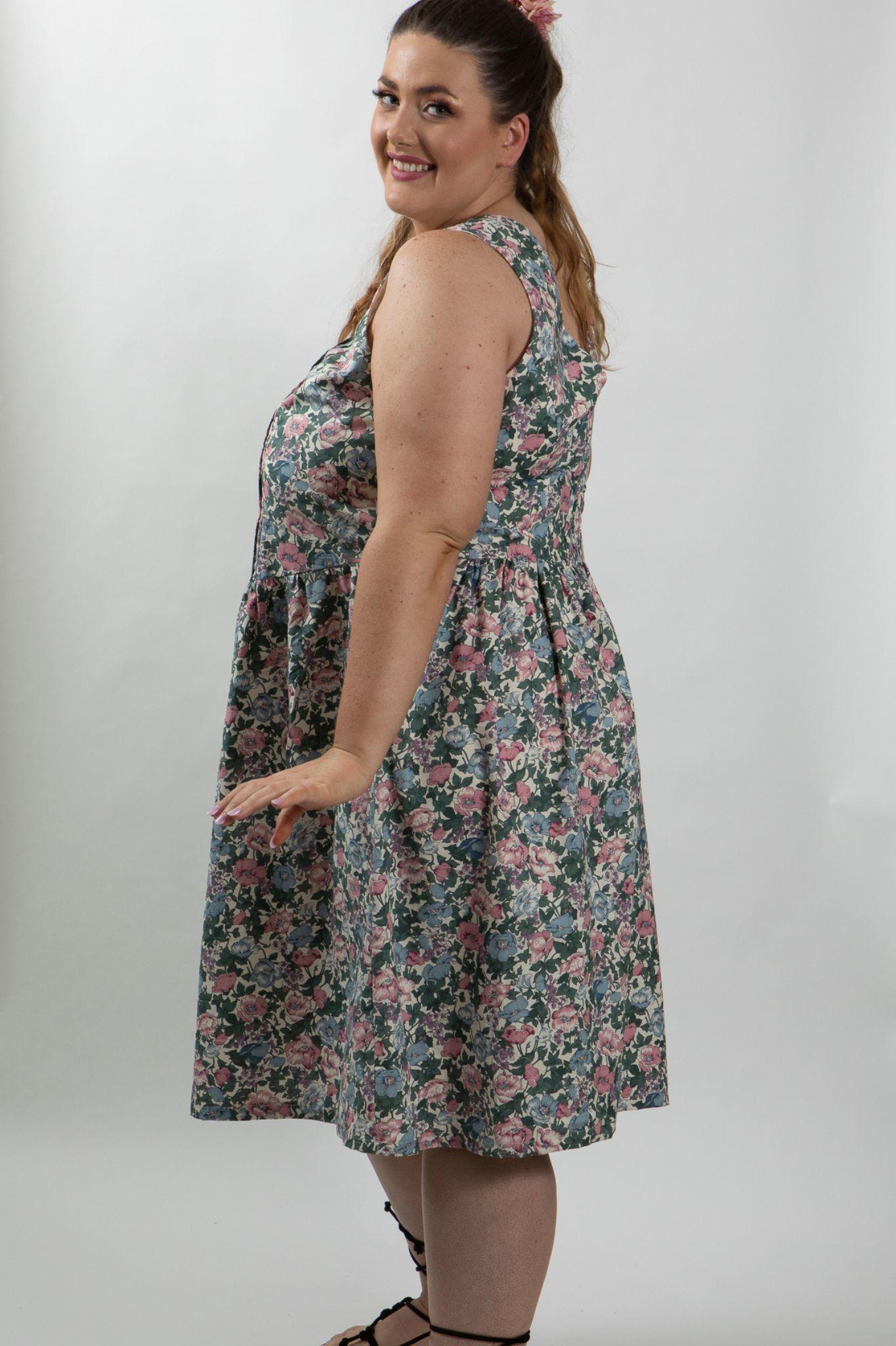 HELENA dress in vintage print